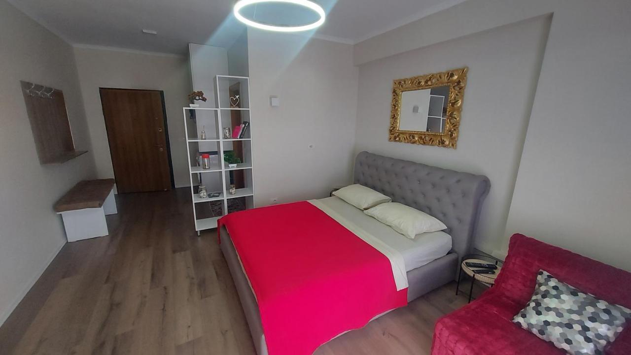 City Beachfront Apartments Влёра Экстерьер фото