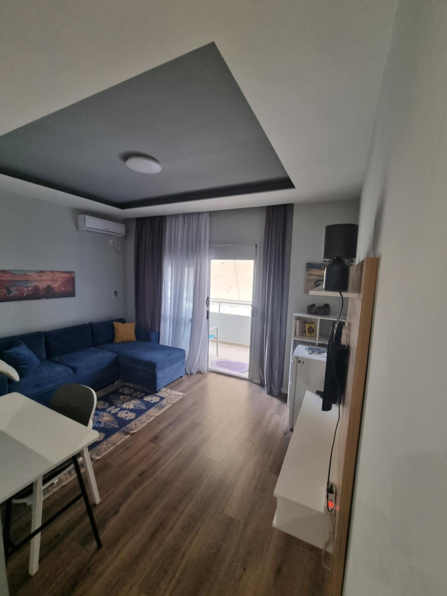 City Beachfront Apartments Влёра Экстерьер фото
