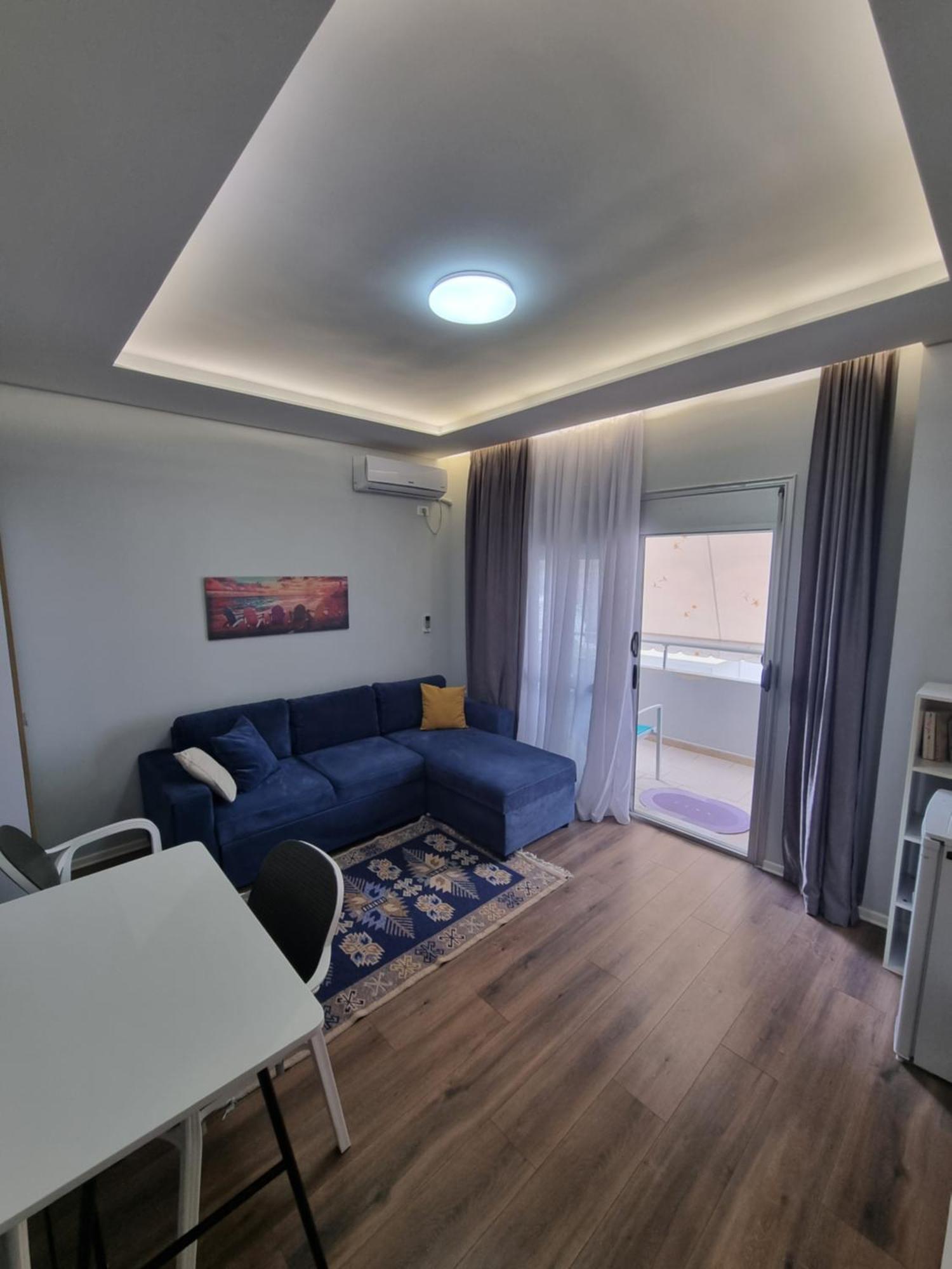 City Beachfront Apartments Влёра Экстерьер фото